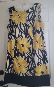 Sleeveless floral dress